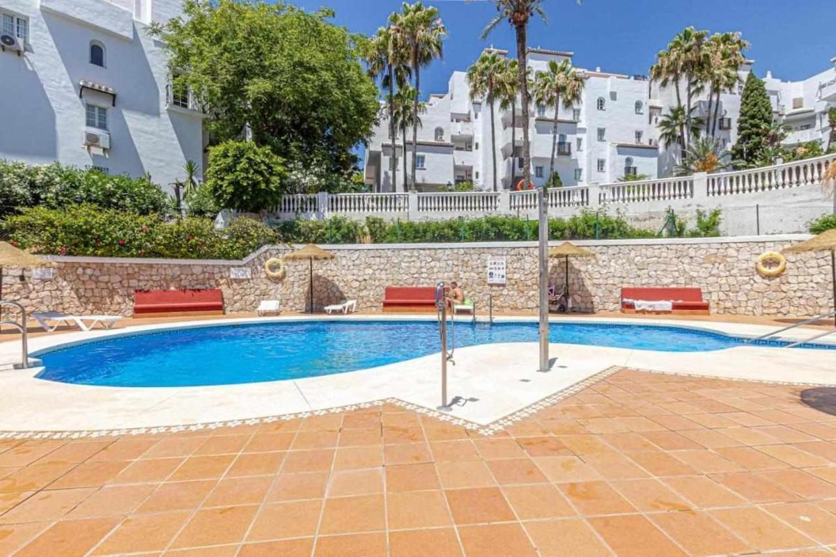 797 Holiday Rentals - Apartamento En Pueblo Quinta A 1 Min De La Playa เบนัลมาเดนา ภายนอก รูปภาพ