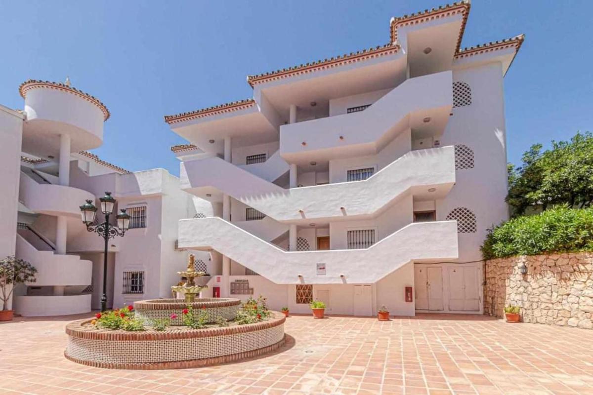 797 Holiday Rentals - Apartamento En Pueblo Quinta A 1 Min De La Playa เบนัลมาเดนา ภายนอก รูปภาพ