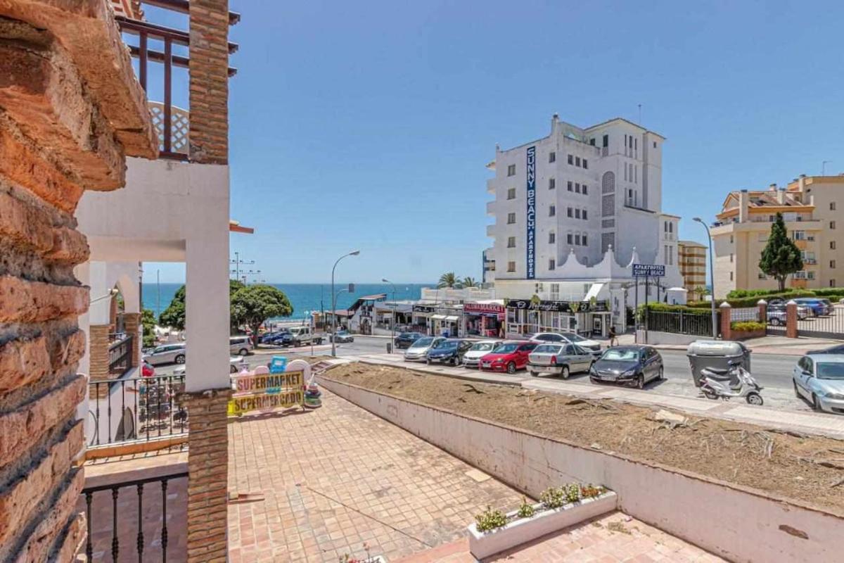 797 Holiday Rentals - Apartamento En Pueblo Quinta A 1 Min De La Playa เบนัลมาเดนา ภายนอก รูปภาพ